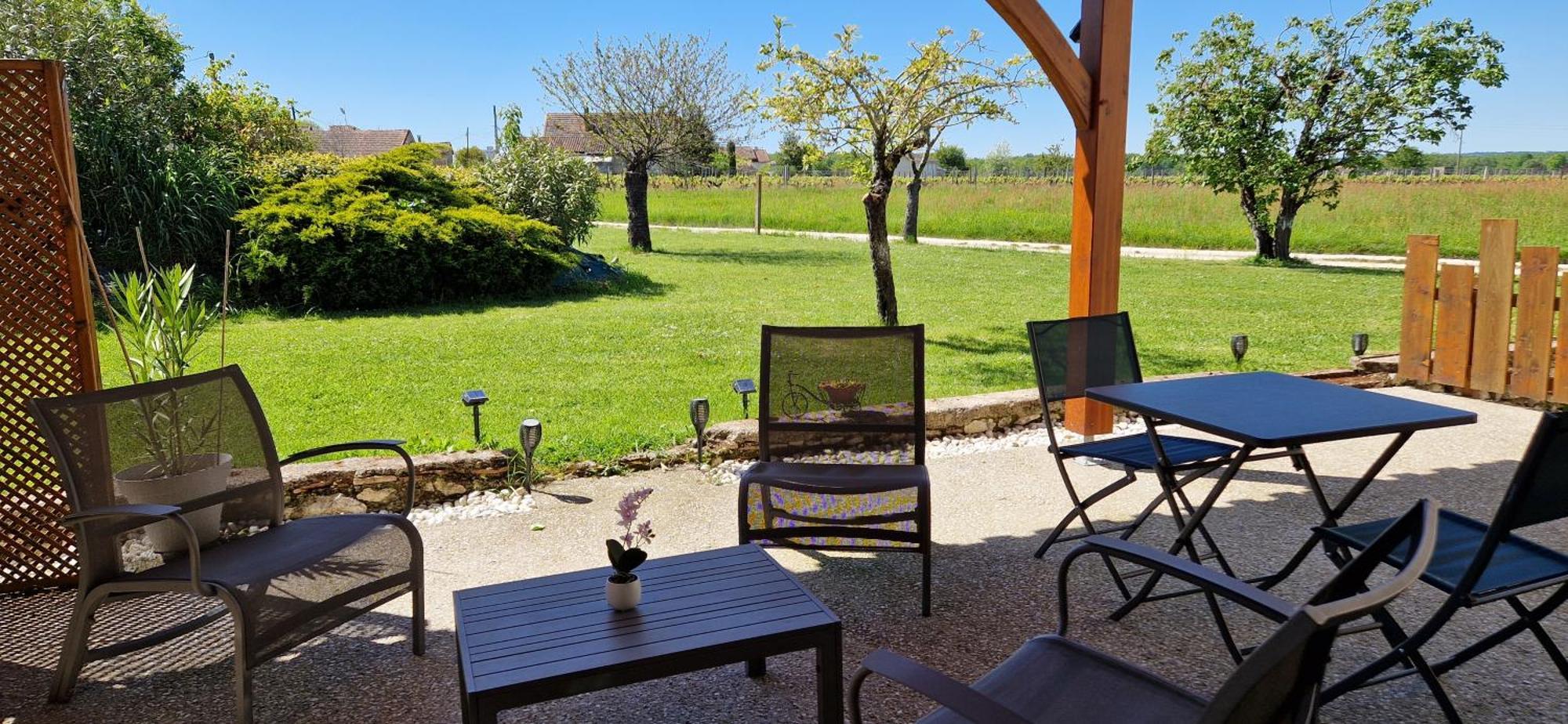 Le Miroir Des Etoiles Bed & Breakfast Pomport Exterior photo