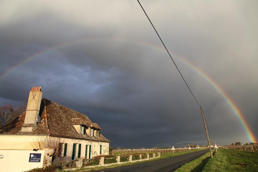 Le Miroir Des Etoiles Bed & Breakfast Pomport Exterior photo